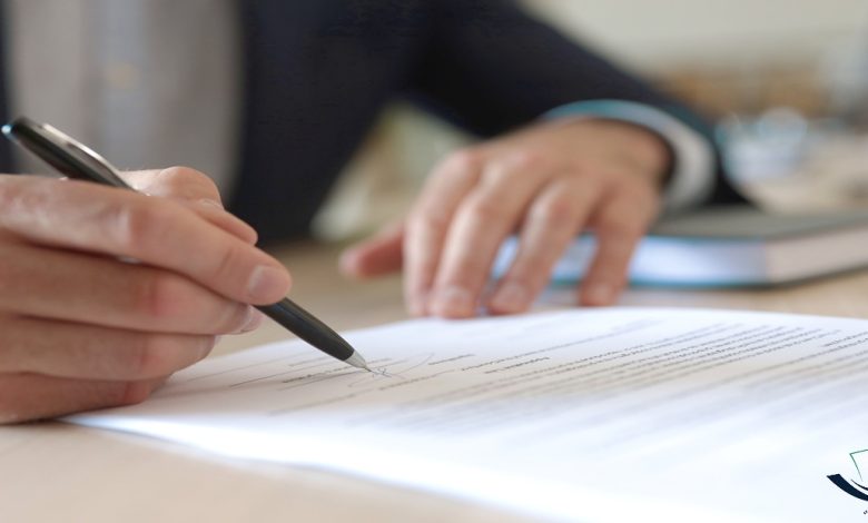 چرا وکیل ملکی با تجربه انتخاب کنیم؟ وکیل ملکی با تجربه